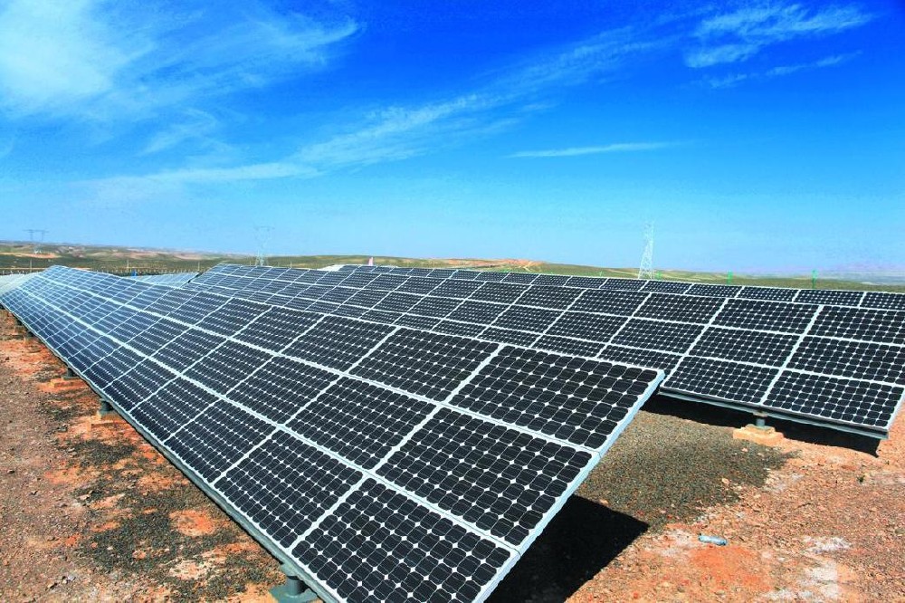 太阳能光伏组件有破损还能发电吗-回收太阳能光伏组件公司